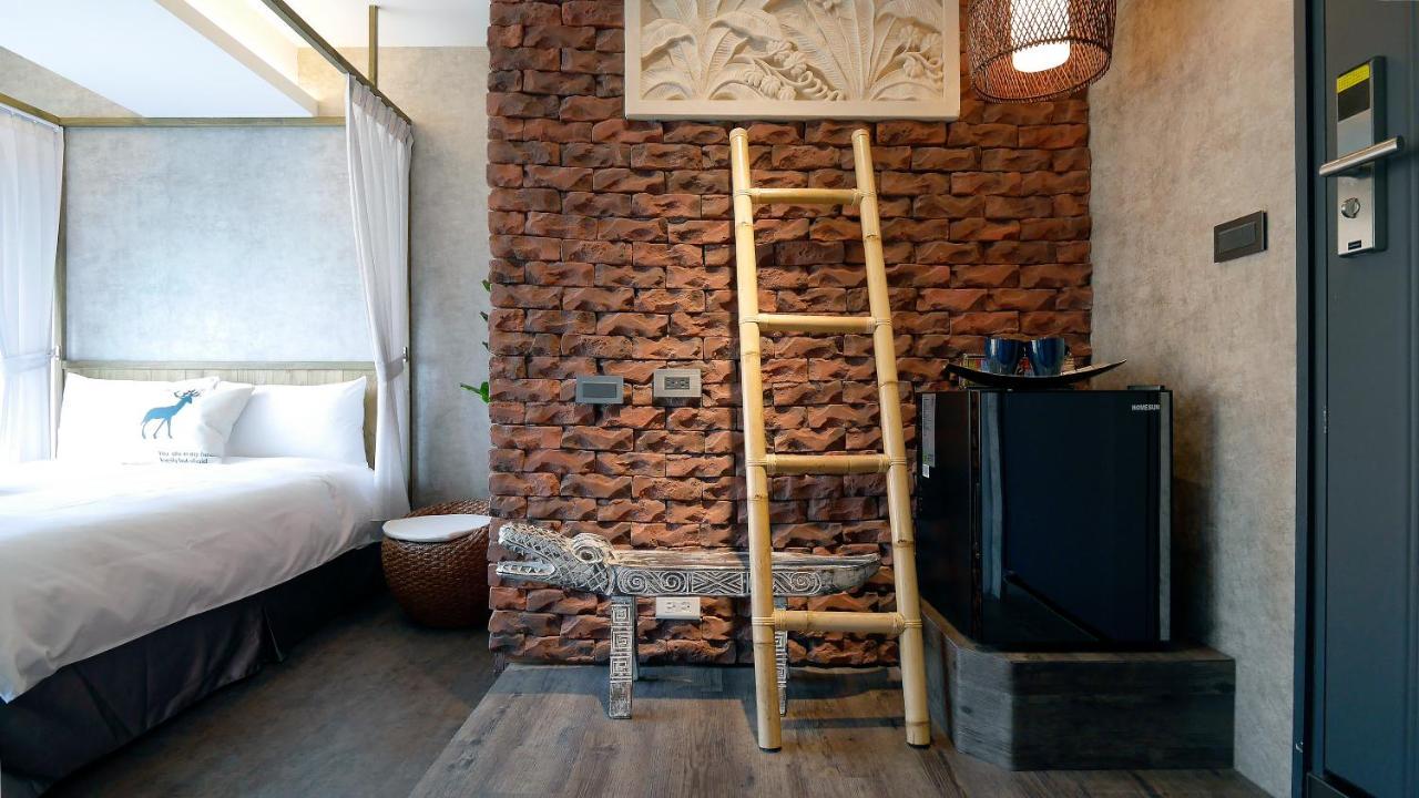 K Hotel - Yizhong Taichung Esterno foto