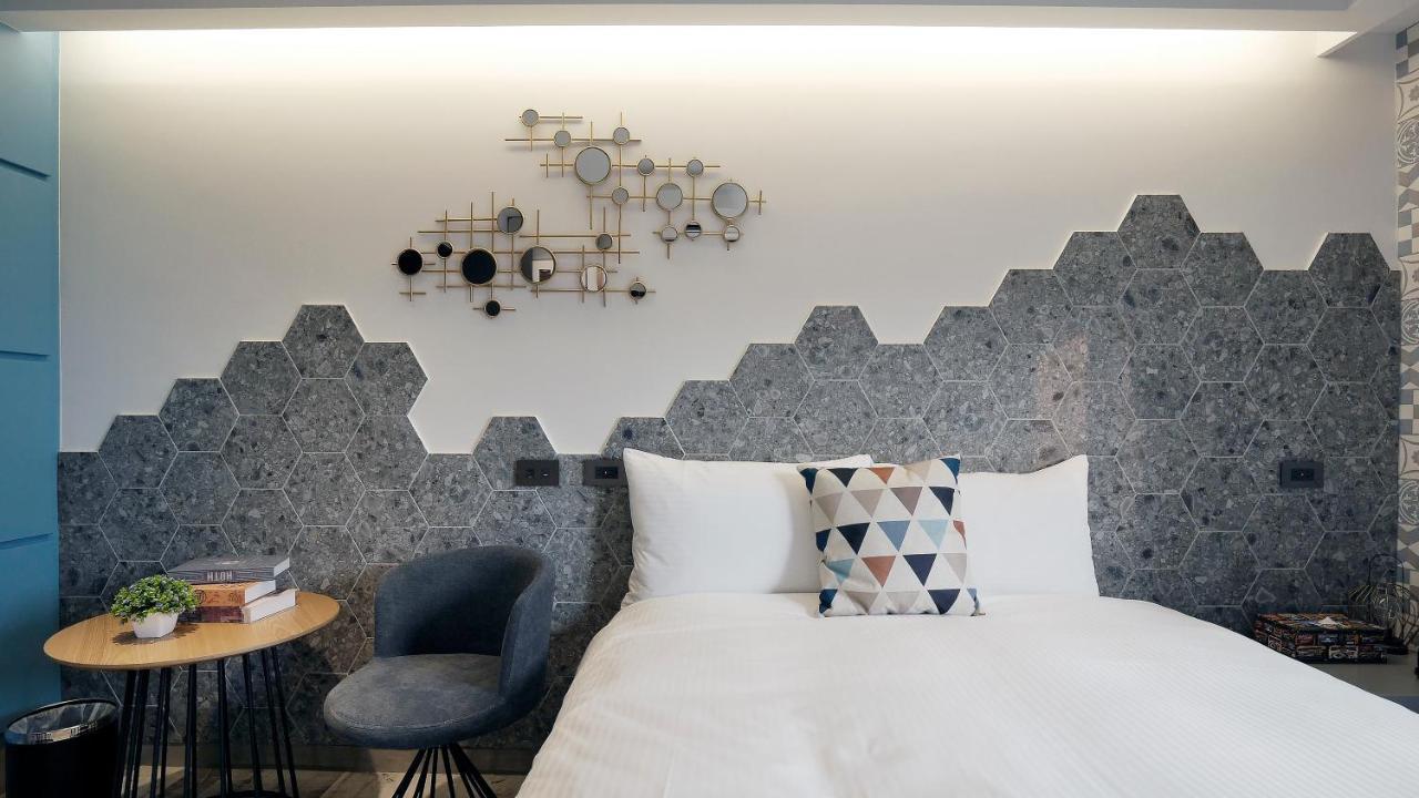 K Hotel - Yizhong Taichung Esterno foto