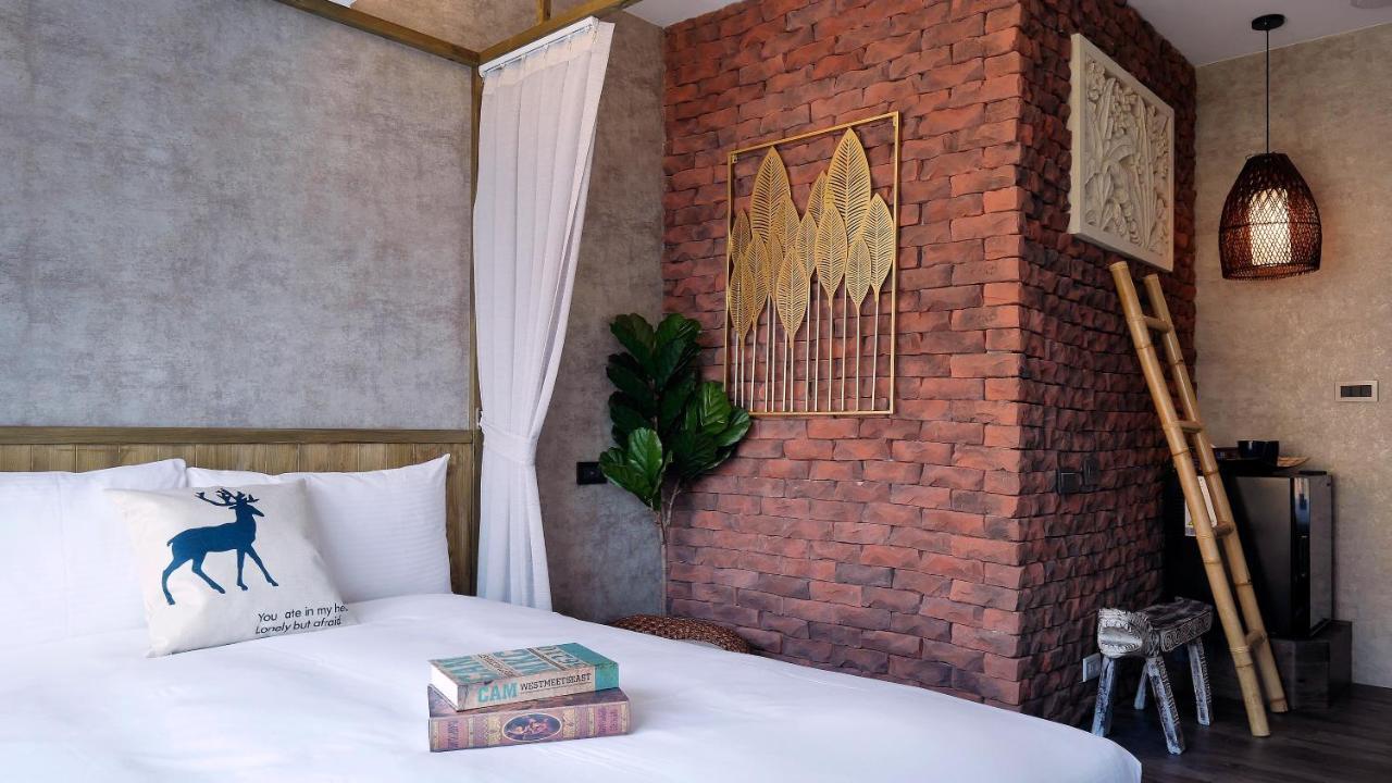 K Hotel - Yizhong Taichung Esterno foto
