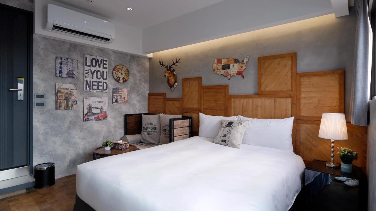 K Hotel - Yizhong Taichung Esterno foto